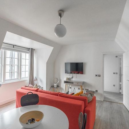Top Floor Apartment High Street Kensington Лондон Екстериор снимка