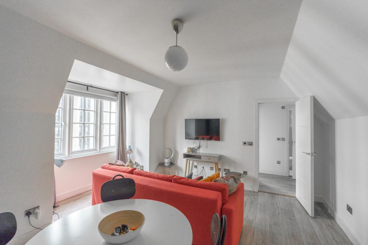 Top Floor Apartment High Street Kensington Лондон Екстериор снимка